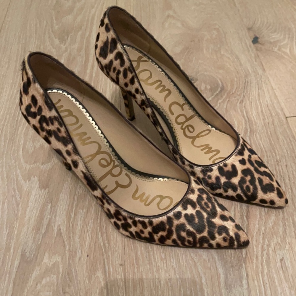 San Edelman size 7 Hazel Pointed Toe Heel